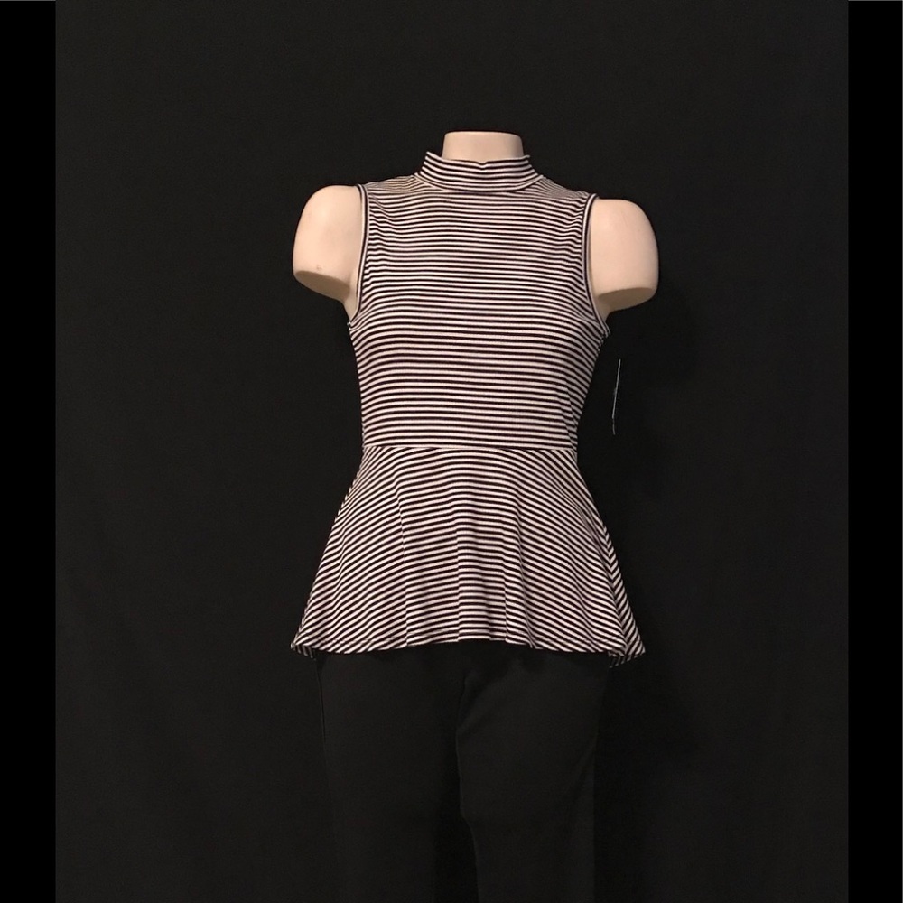 Peplum Top - Picture 4 of 4